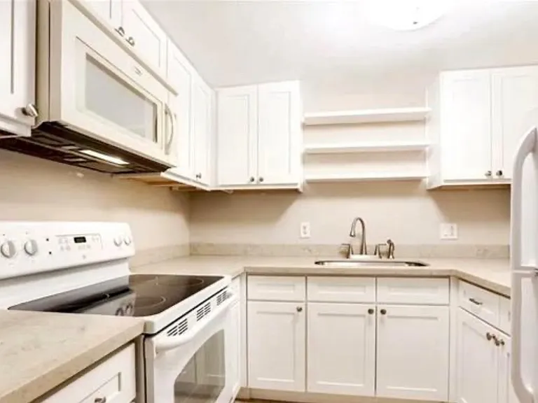 2822 Oreilly St #1 — Photo 5