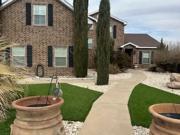 1911 Blue Quail Ct, Carlsbad, NM 88220