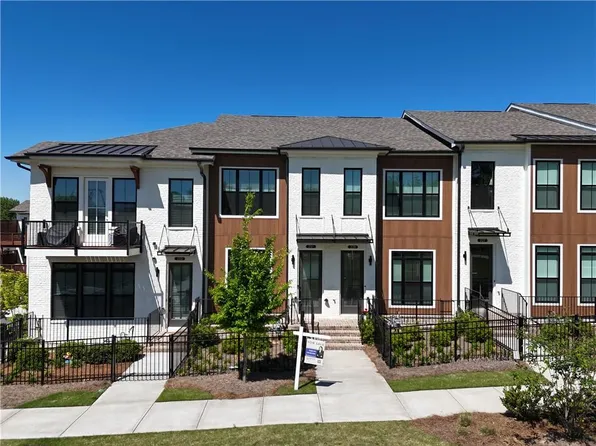 231 Downing Dr, Alpharetta, GA 30022