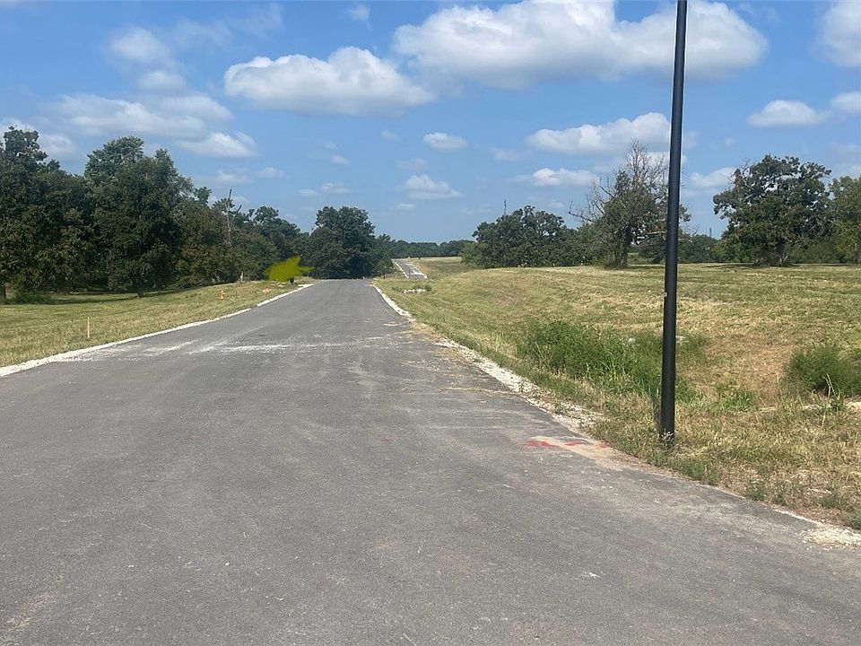 2nd image of LOT 15 Fawn Dr #15