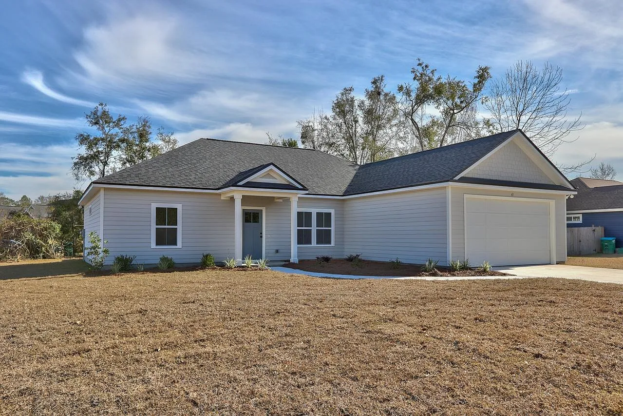 3 bed, 1728 sqft, $2,450 — Photo 4