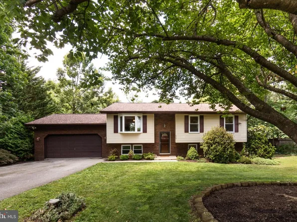 626 Barnes Ave, Westminster, MD 21157