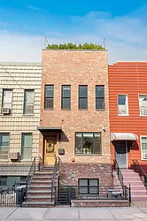 164 Diamond Street in Greenpoint