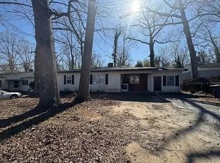 221 Ardmore Rd, Spartanburg, SC 29306