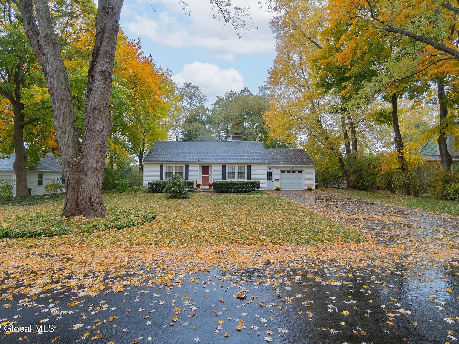 5 S Maple Lane Loudonville NY 12211 Zillow