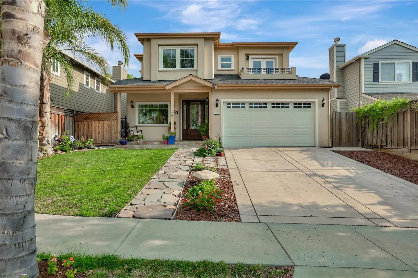 1627 Carmel Dr photo 1