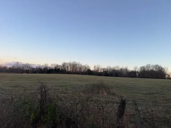 Farmers Crossing Rd, White Plains, KY 42464