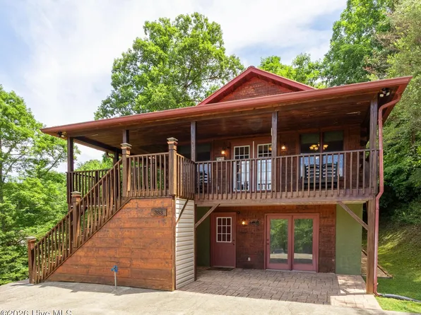 383 Hy Cobb Drive, Murphy, NC 28906