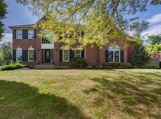 1870 Mill Run Ct, Hellertown, PA 18055