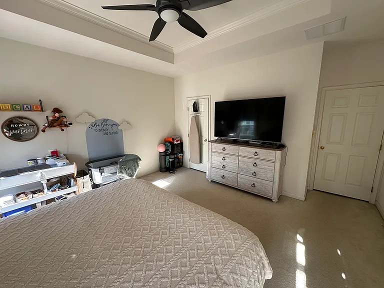 2207 Potomac Club Pkwy — Photo 16