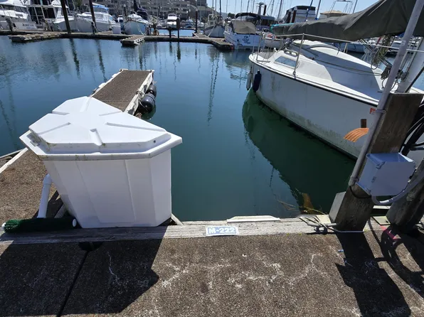 SE Bay Blvd #M-222, Newport, OR 97365