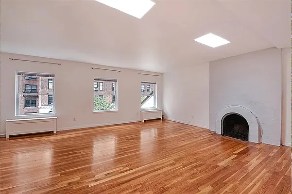Rented by Cavanagh Properties LLC | media 2