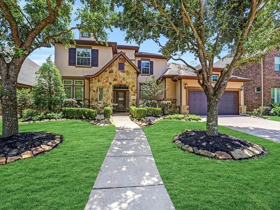 10322 Hatcher Dr
