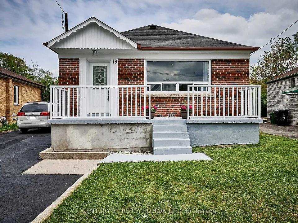 19 Lynvalley Cres #1