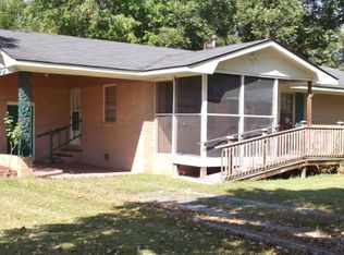 805 Glenn St, Laurinburg, NC 28352