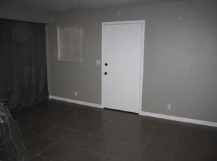 428 W 3rd St, Azusa, CA 91702