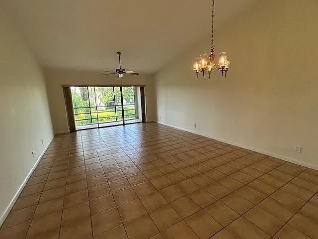 2 bed, 2.0 bath, 1209 sqft, $2,000 — Photo 4