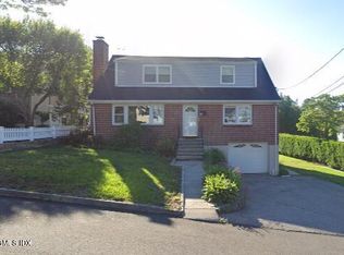 25 Lyon Ave UNIT 1, Greenwich, CT 06830