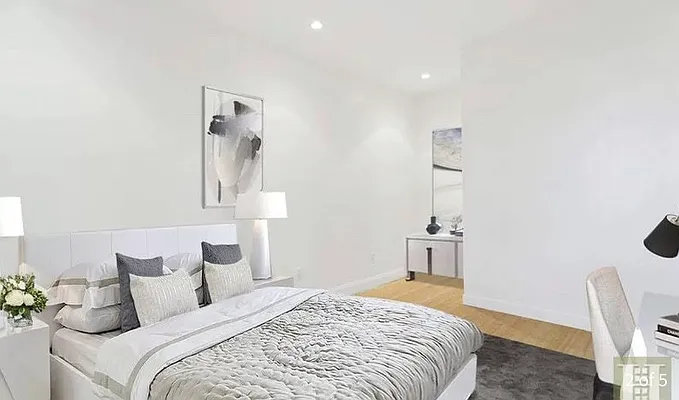 Rented by Level Group | media 9