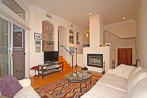 3rd image of 2022 S Barrington Ave APT C