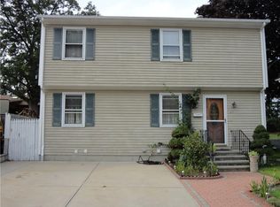 27 Gordon St, Cranston, RI 02910