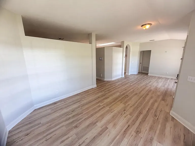 2386 SW Neal Rd — Photo 5