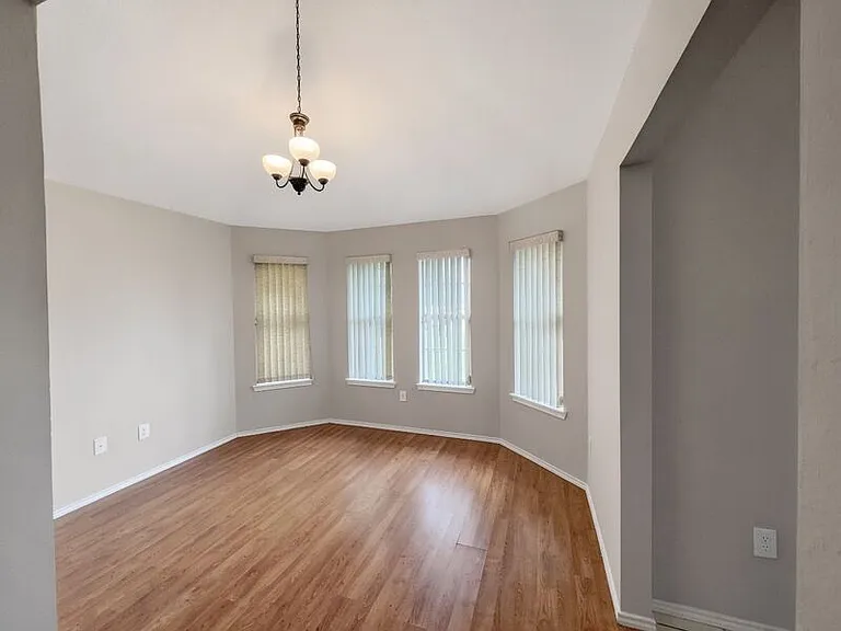 7601 King Arthur Rd — Photo 7