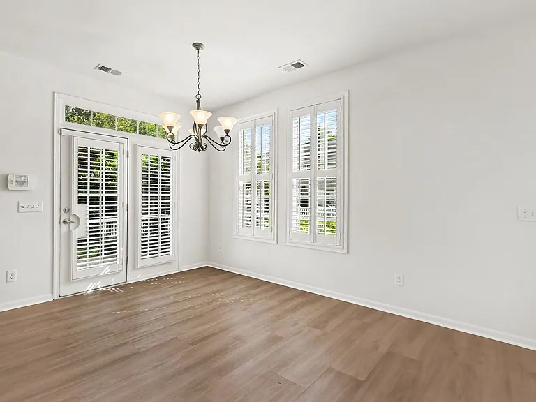 11245 Cedar Walk Ln — Photo 18