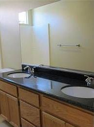 5th image of 5219 Seaglen Way