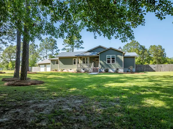 699 Brighton Rd, Tifton, GA 31794