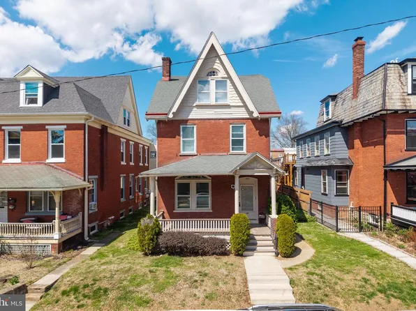 325 W Barnard St, West Chester, PA 19382