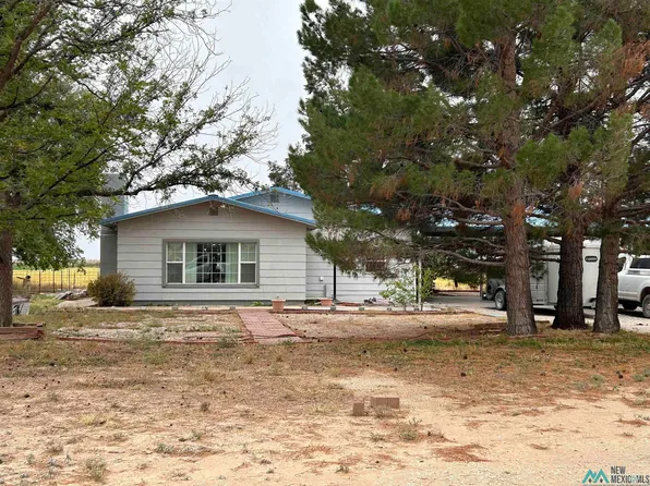 480 N Lake Rd, Artesia, NM 88210
