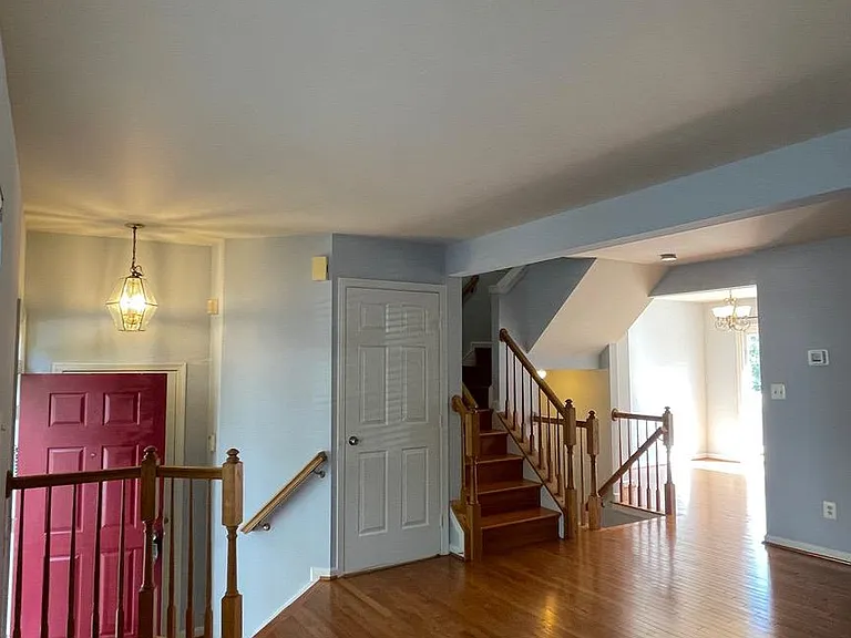 23065 Potomac Hill Sq — Photo 3