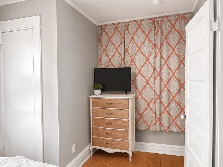 210 N Marion St #2 — Photo 15