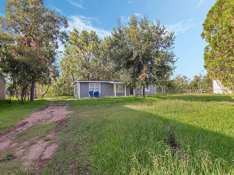 152 Walnut Dr — Photo 18