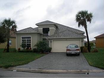 5th image of 382 NW Stratford Ln
