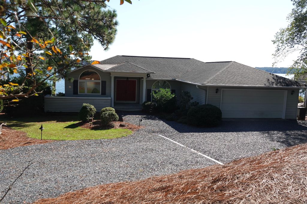 102 Barnes Point - Property Image