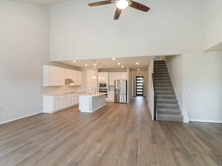 304 Shelton Pass — Photo 5