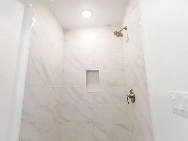 18407 Dearborn Street — Photo 14