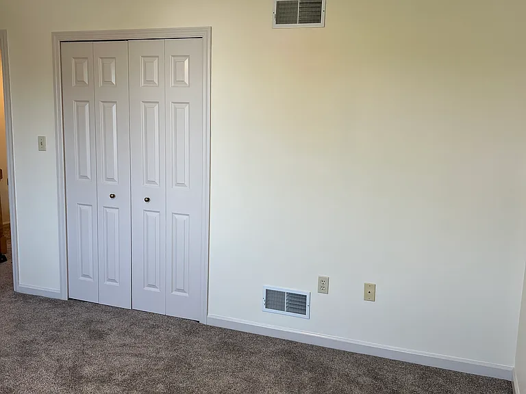 1516 Tussey Ct — Photo 13