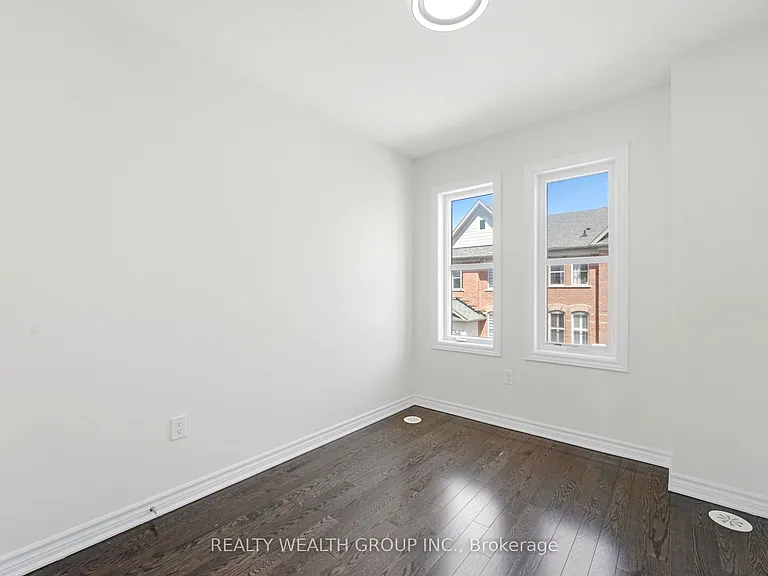 7 City Park Cir — Photo 19