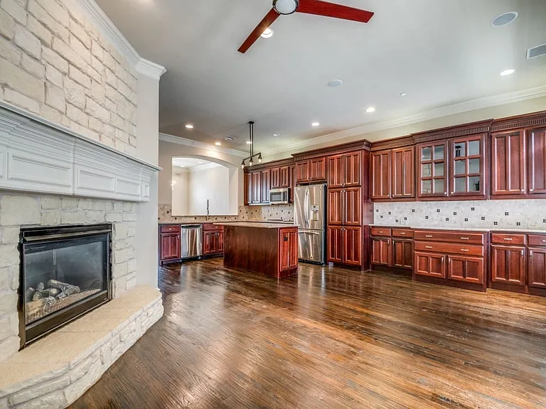 7927 Osborn Pkwy — Photo 9