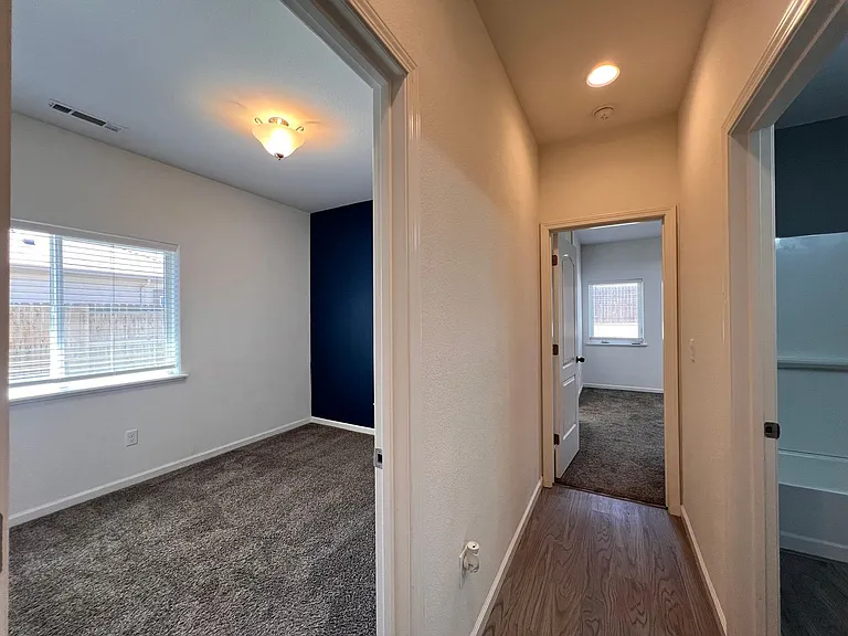2209 Windrow Dr — Photo 15