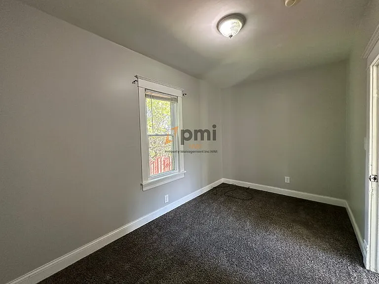 2122 Elston St #A — Photo 19