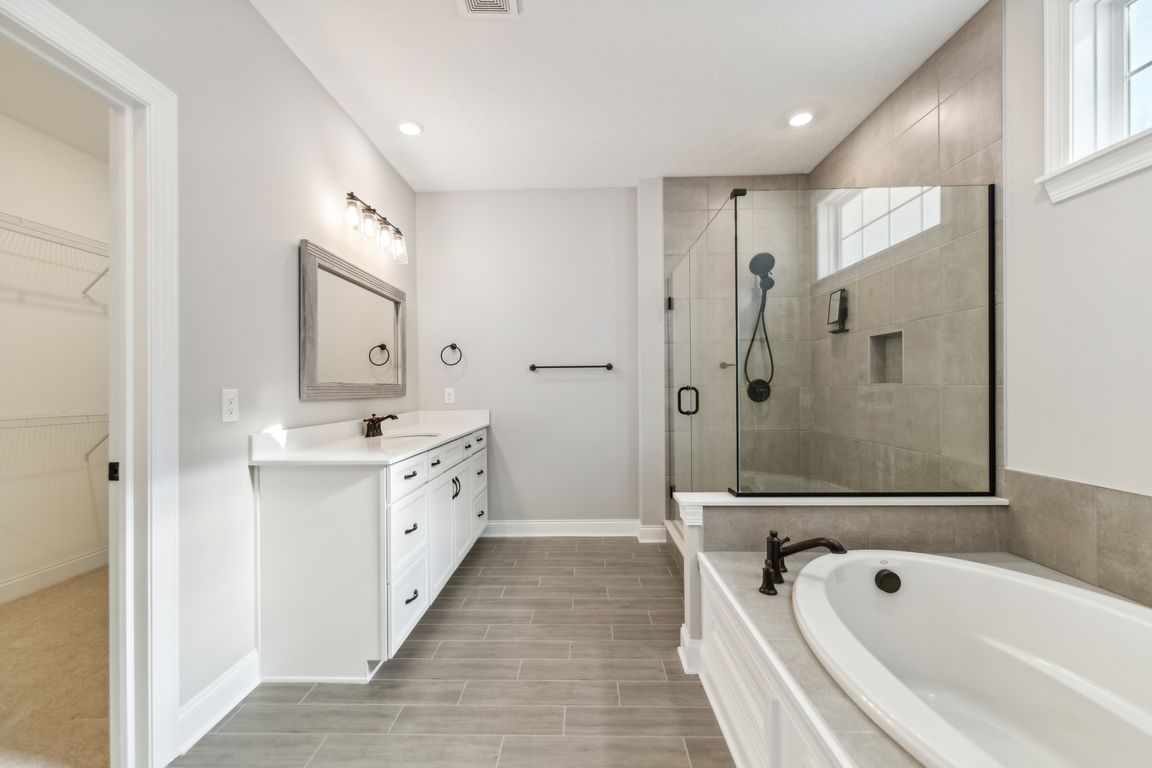 Innisbrook Ln-038.jpg