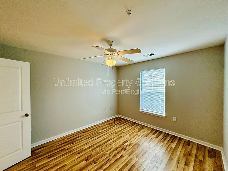 376 S Kerr Ave #301 — Photo 12
