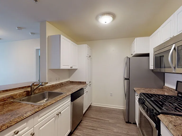 Inwood West — Photo 83