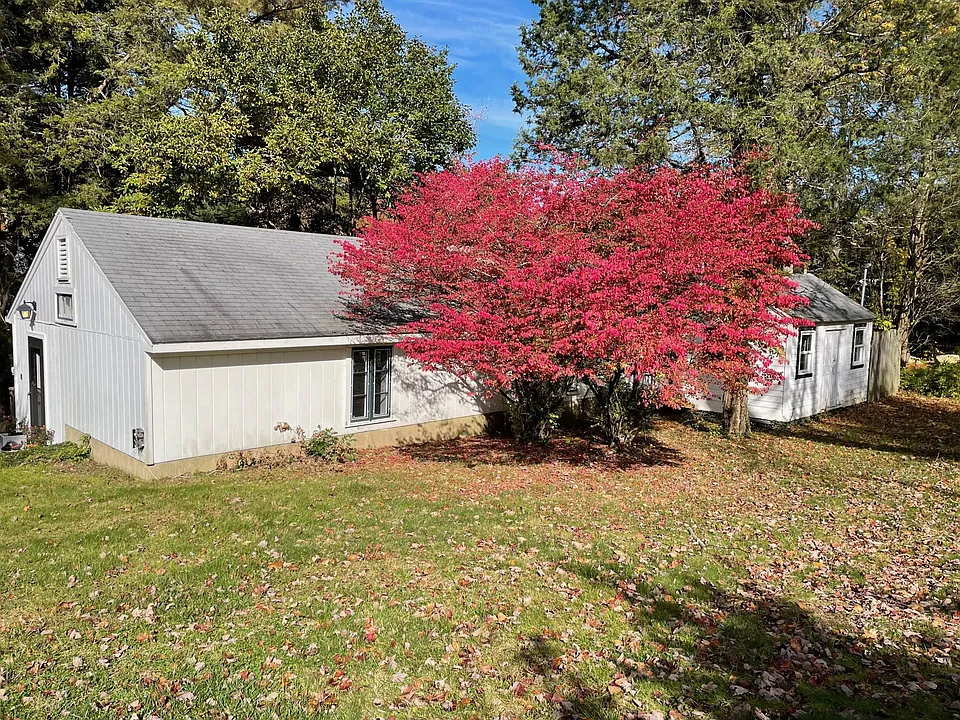 15 Coleytown Rd