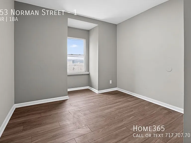 553 Norman St #1 — Photo 12