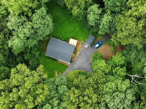 836 Wilda Dr, Westminster, MD 21157
